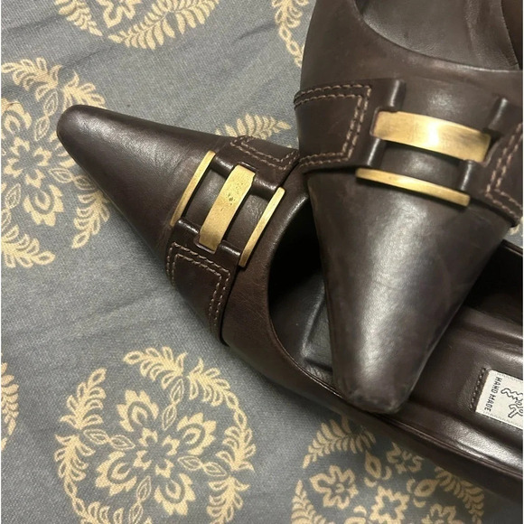 Arnold Churgin size 8 brown leather short heel pumps with gold buckle. Newer con - Picture 2 of 12
